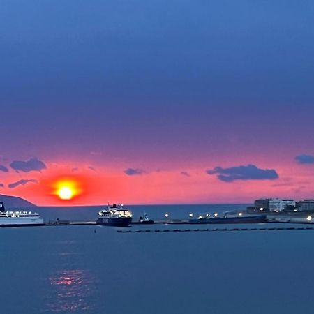 Marina Premium Hotel & Apartment Vlorë Εξωτερικό φωτογραφία