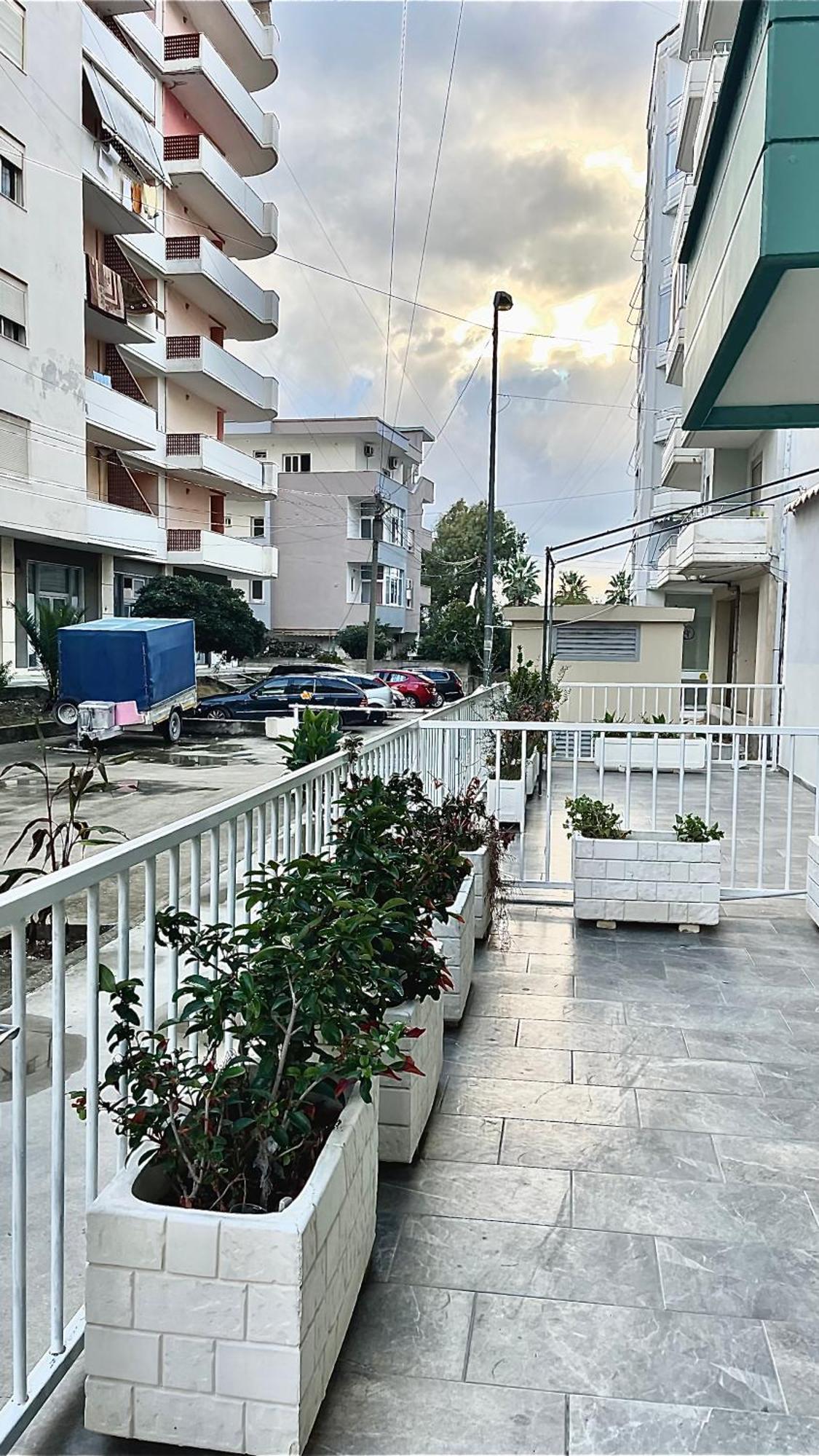 Marina Premium Hotel & Apartment Vlorë Εξωτερικό φωτογραφία